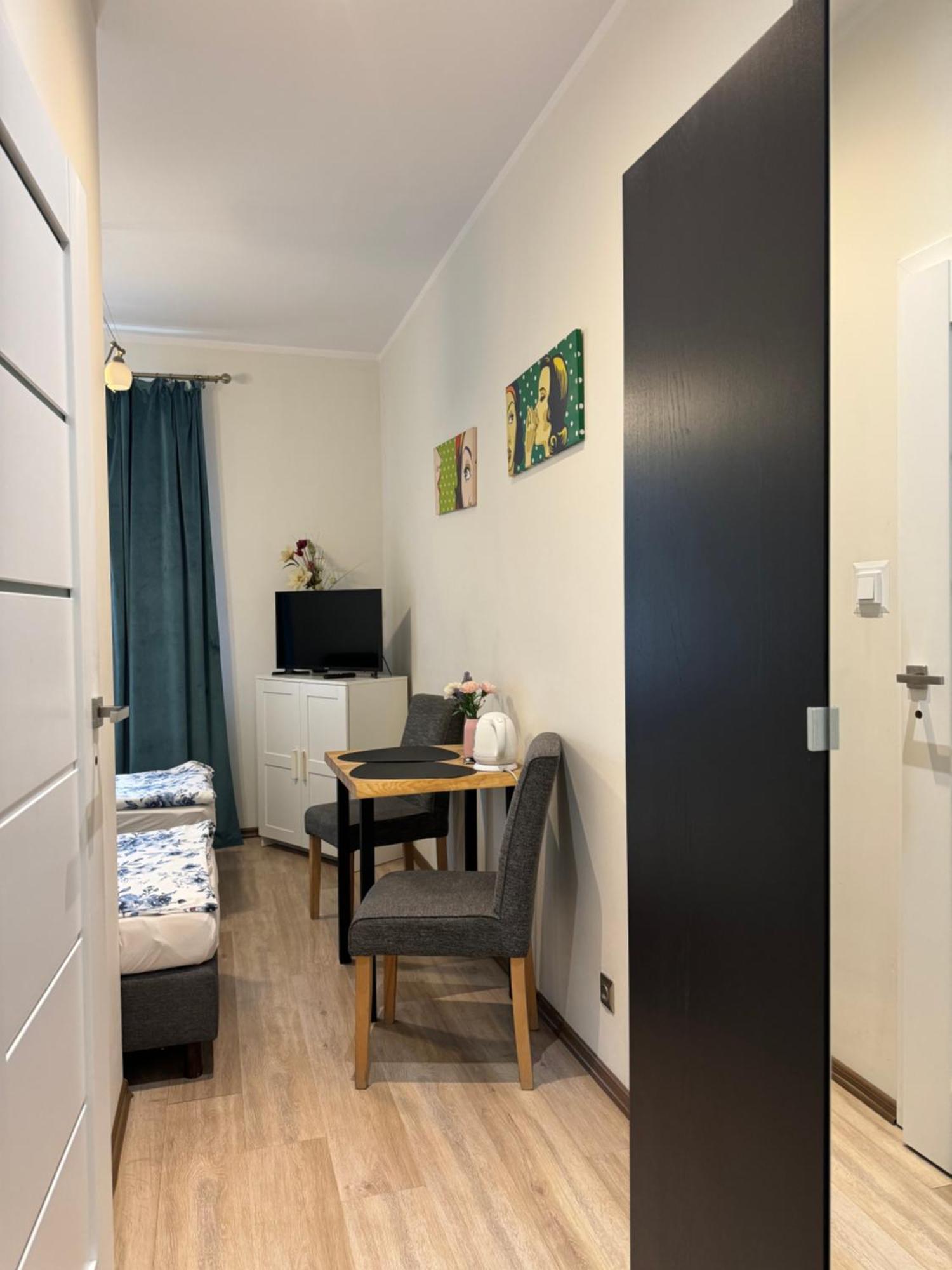 Jesion Hotell Inowrocław Eksteriør bilde